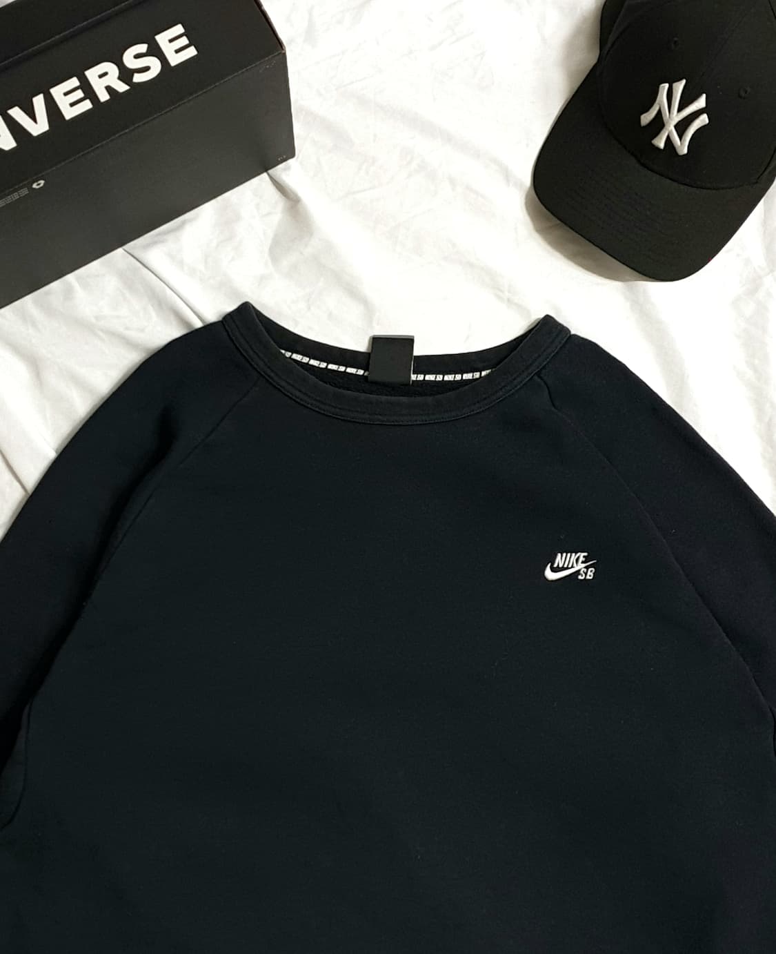 나이키 스우시 오버핏 데일리 블랙 맨투맨 상품이미지1