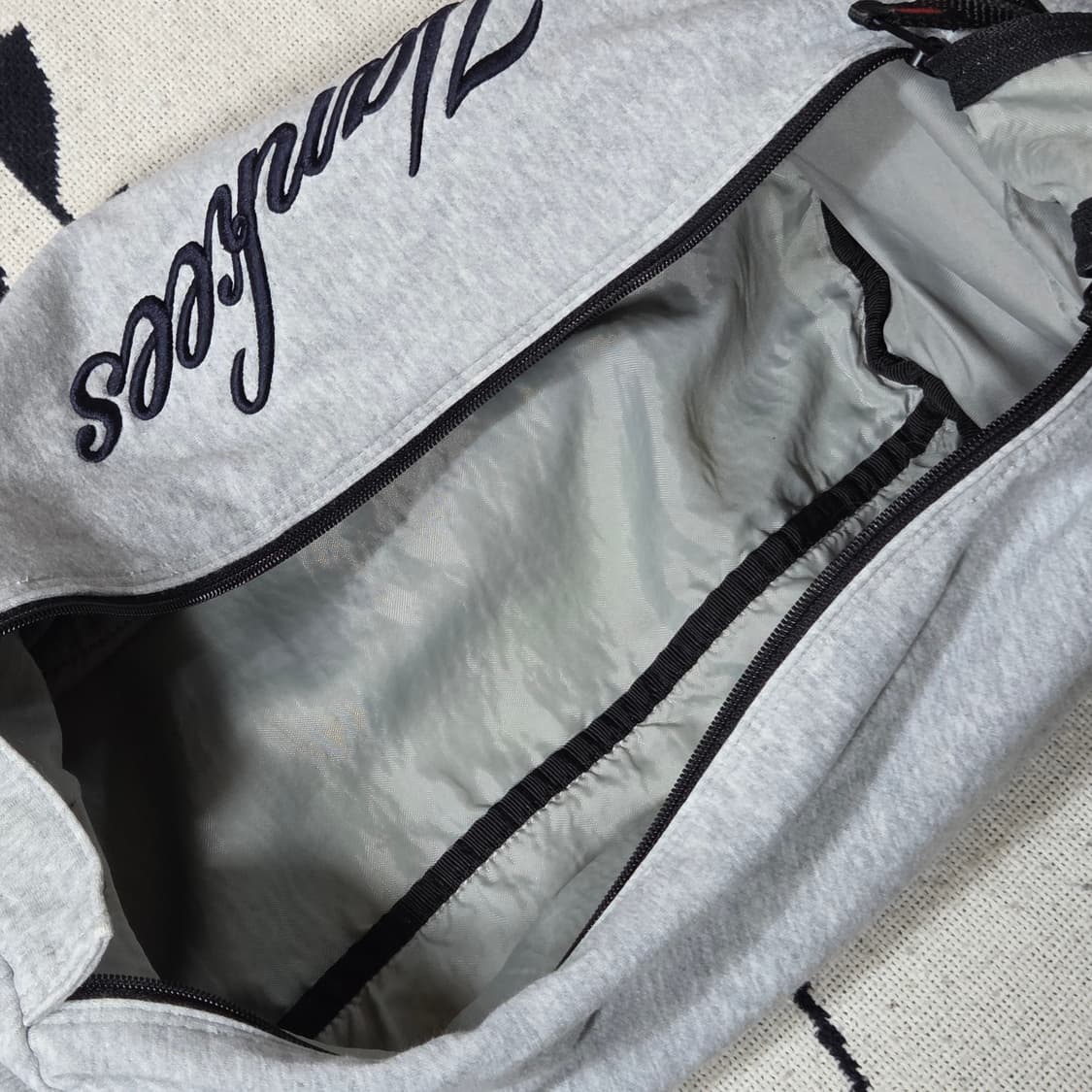 00S 엠엘비 뉴욕 양키스 코튼 올드스쿨 더플백  상품이미지5