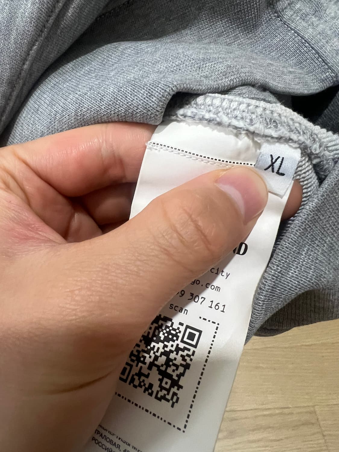 23ss 스톤아일랜드 그레이 후드집업 xl 상품이미지2