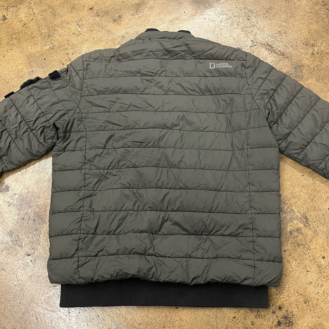 [정품/XL] 내셔널지오그래픽 패딩 점퍼 카키 b10 상품이미지4