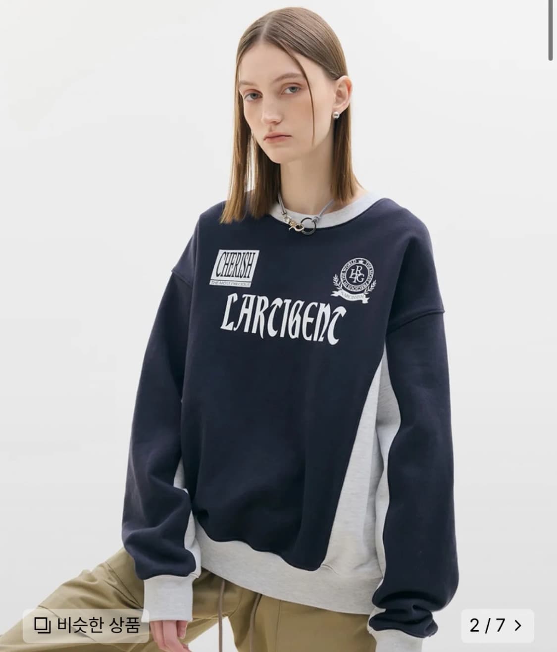 라티젠 네이비 맨투맨 os 상품이미지1