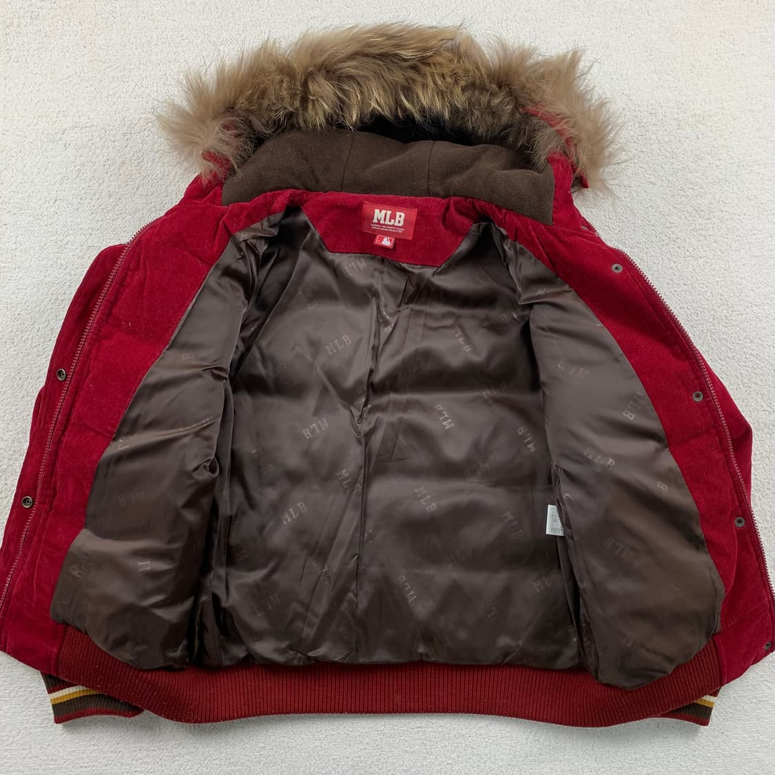 MLB 필라델피아 필리스 덕다운 코듀로이 푸퍼 자켓 울프죠 상품이미지6