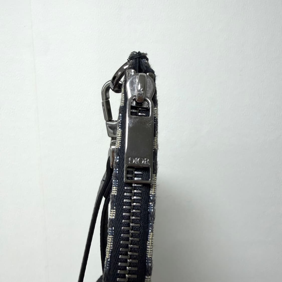 디올 오블리크 A4 클러치 상품이미지4