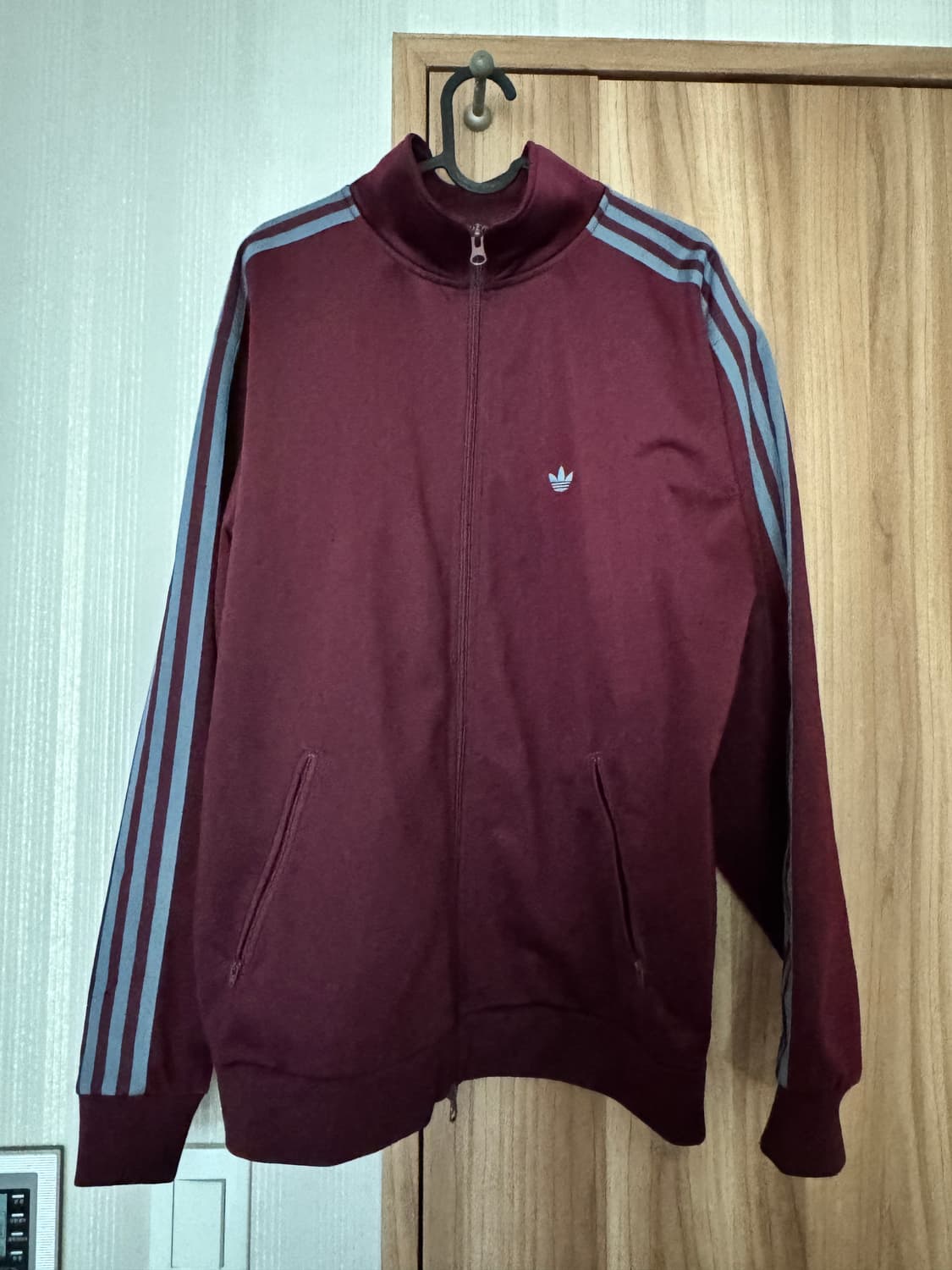아디다스 베켄바우어 bb 트랙자켓 마룬 버건디 s 판매합니다 상품이미지1