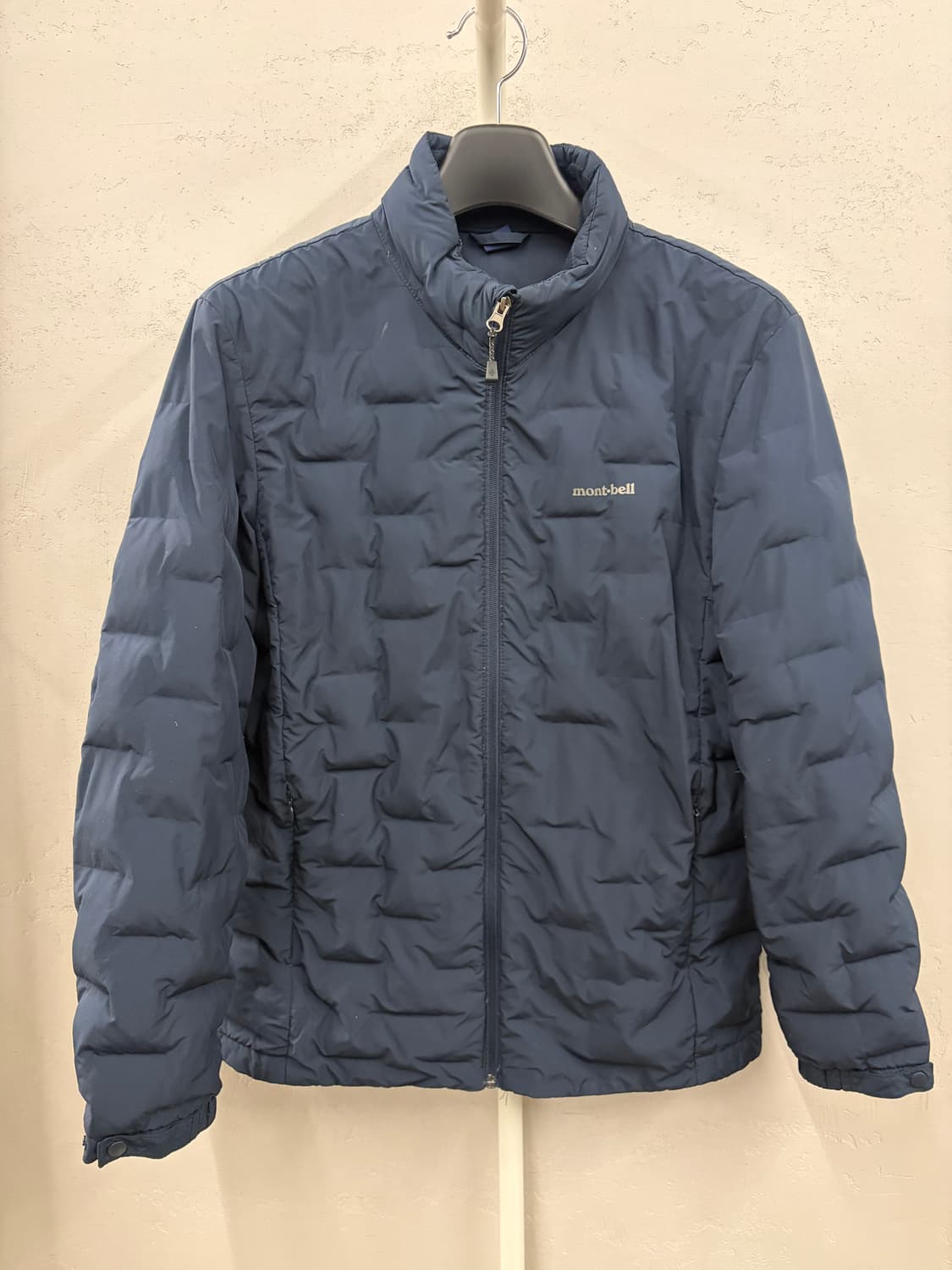 몽벨 구스다운 경량 패딩 네이비 100 상품이미지2