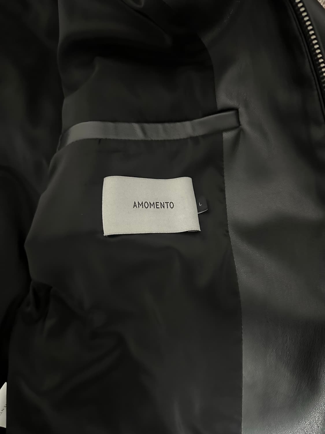 아모멘토 22fw 레더 블루종 블랙 상품이미지5