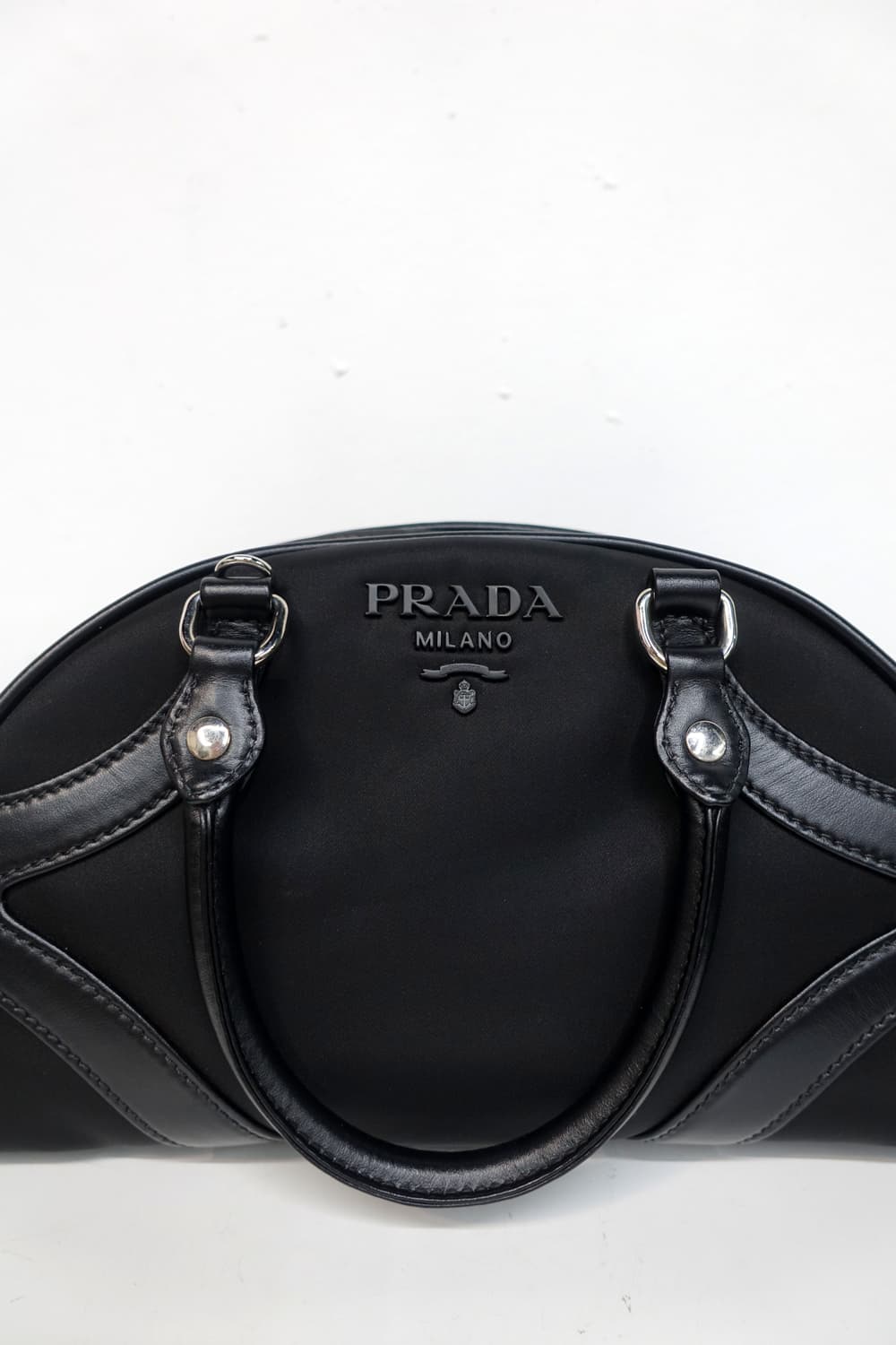 프라다 볼링백 상품이미지2