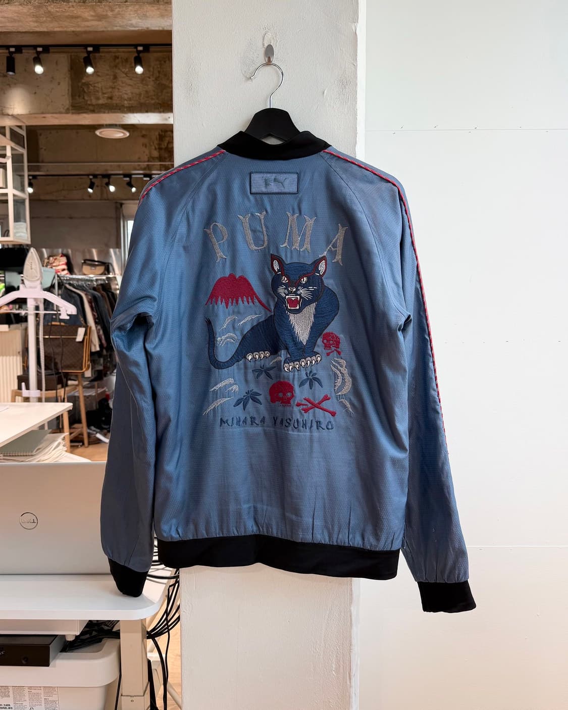 푸마 x 미하라 야스히로 블루 자수 수베니어 자켓  상품이미지7