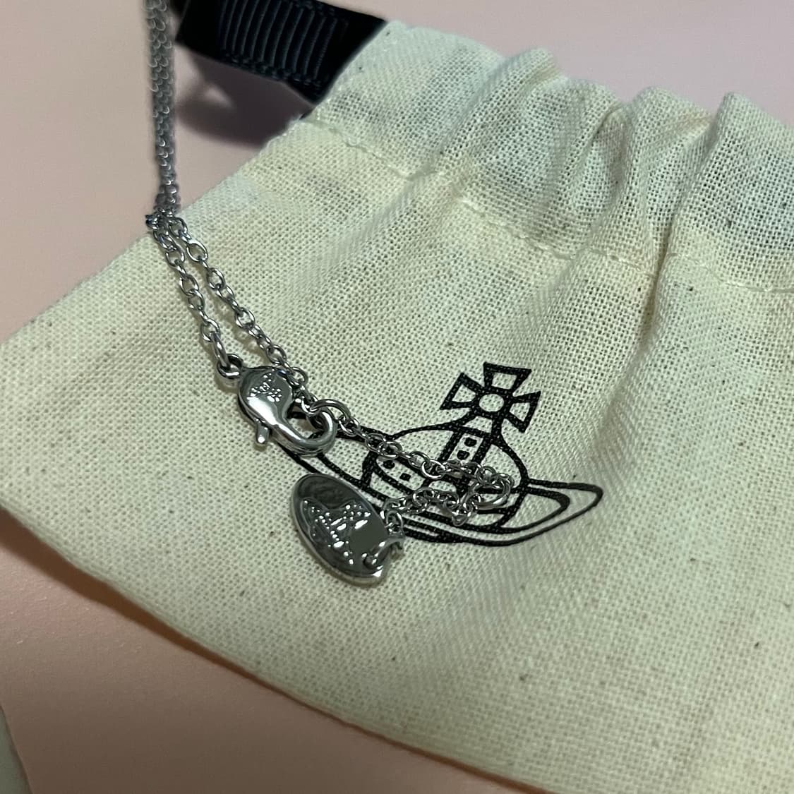 비비안웨스트우드 페트라 목걸이 실버 상품이미지5