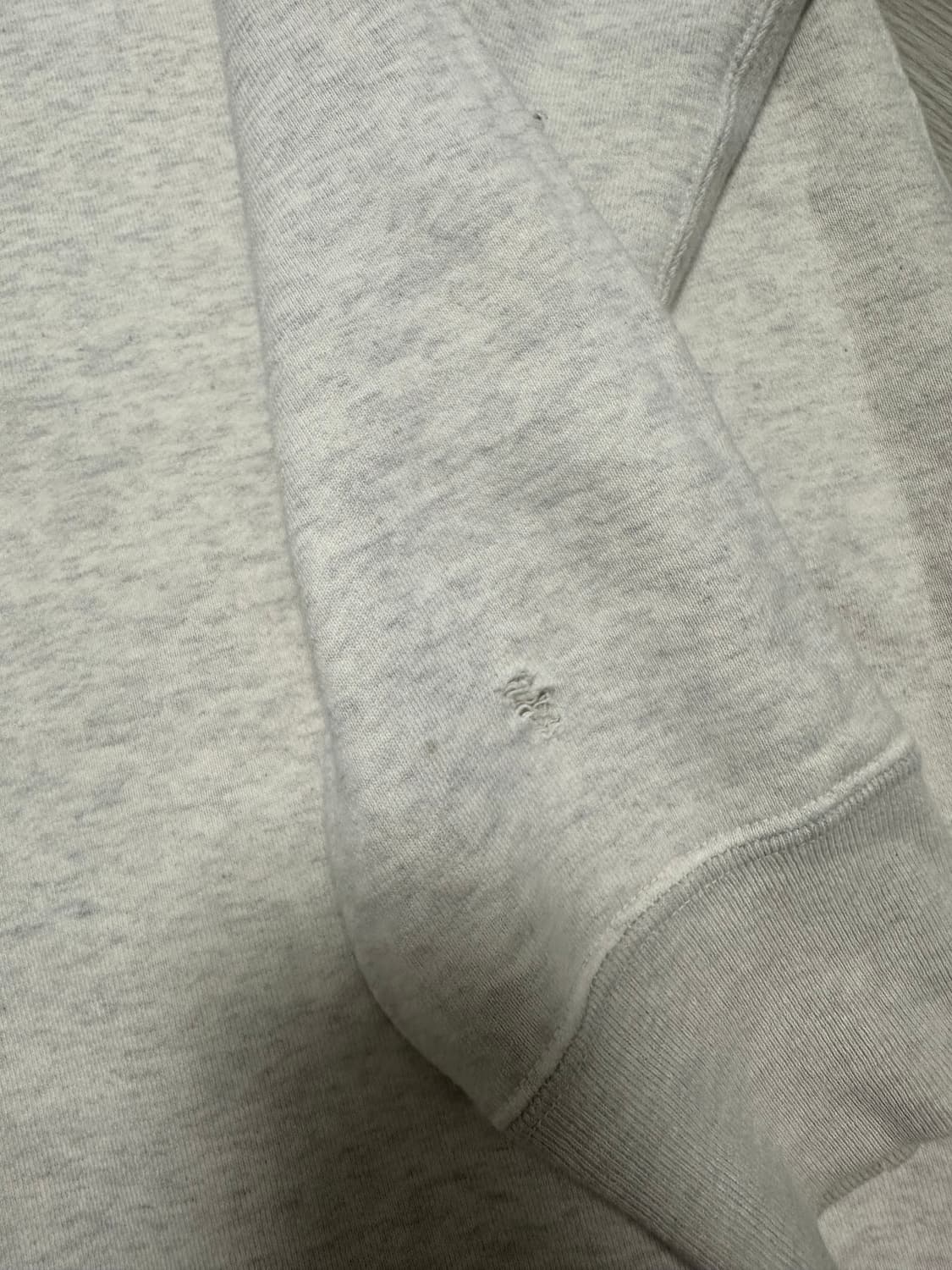 22ss 아프레쎄 스웻셔츠 3 사이즈 판매합니다. 상품이미지3