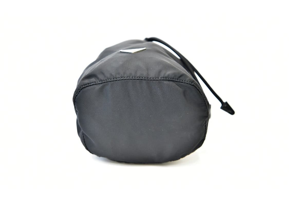 프라다 포코노 버킷 파우치(정품) 상품이미지6