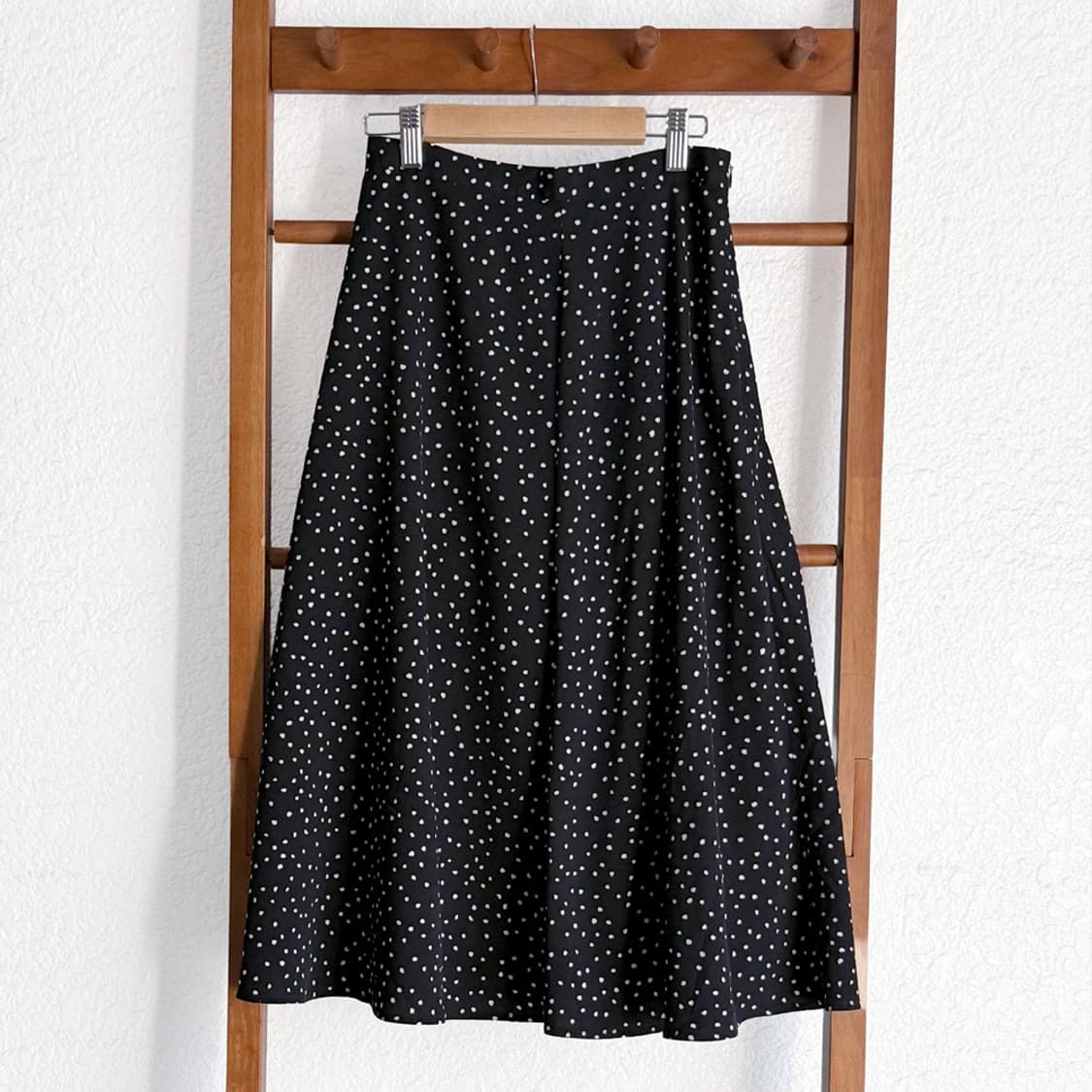 콩알 도트 롱 스커트  상품이미지1