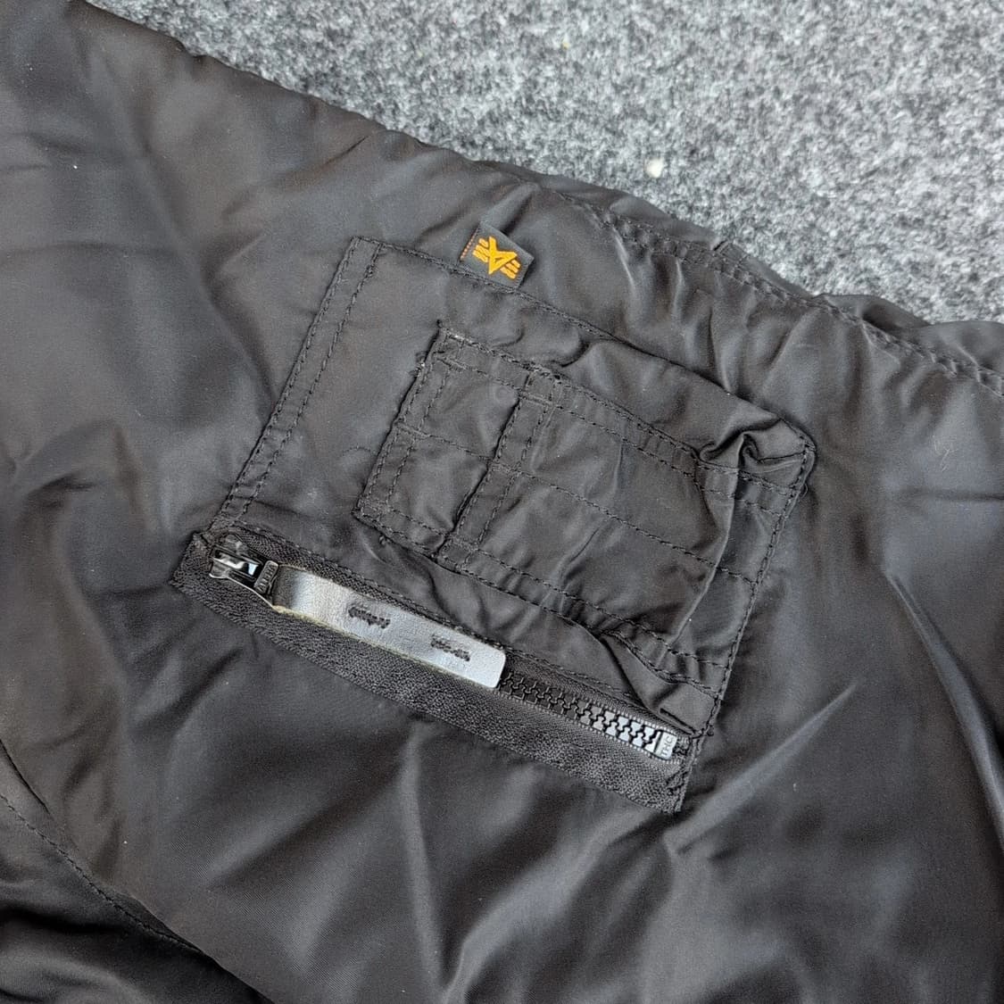 80s~90s 미공군 납품용 알파 인더스트리 N-3B 파카 블랙 상품이미지4