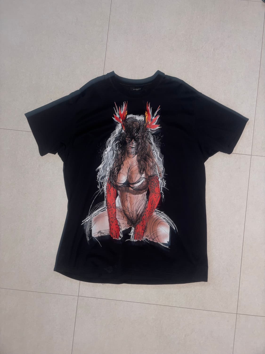 지방시 13fw 핀업 걸 티셔츠 상품이미지1