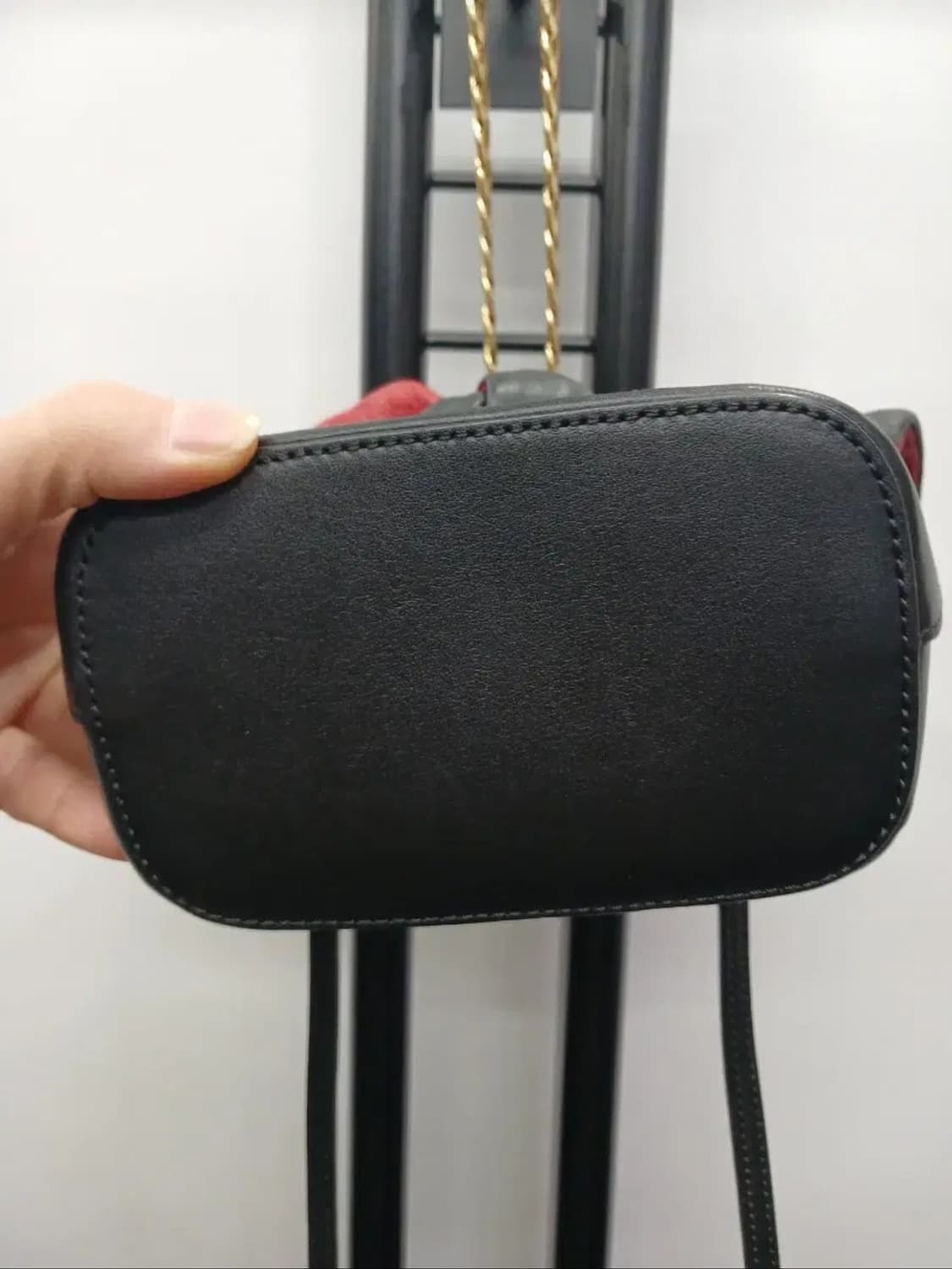 로사케이푸키래빗 소가죽가방 상품이미지6