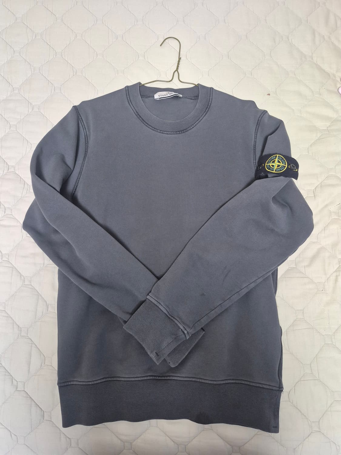 스톤아일랜드 맨투맨 S 상품이미지1