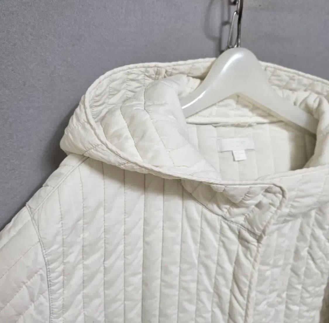 코스 면누빔 후드 점퍼 퀄팅 패딩 상품이미지4