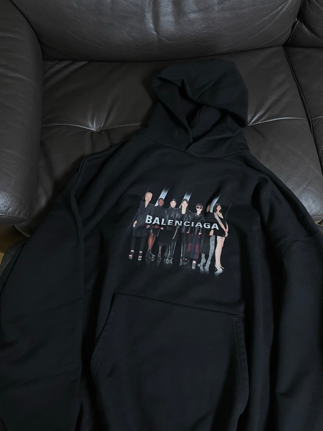 발렌시아가 리얼 아트워크 모델 후드 상품이미지1