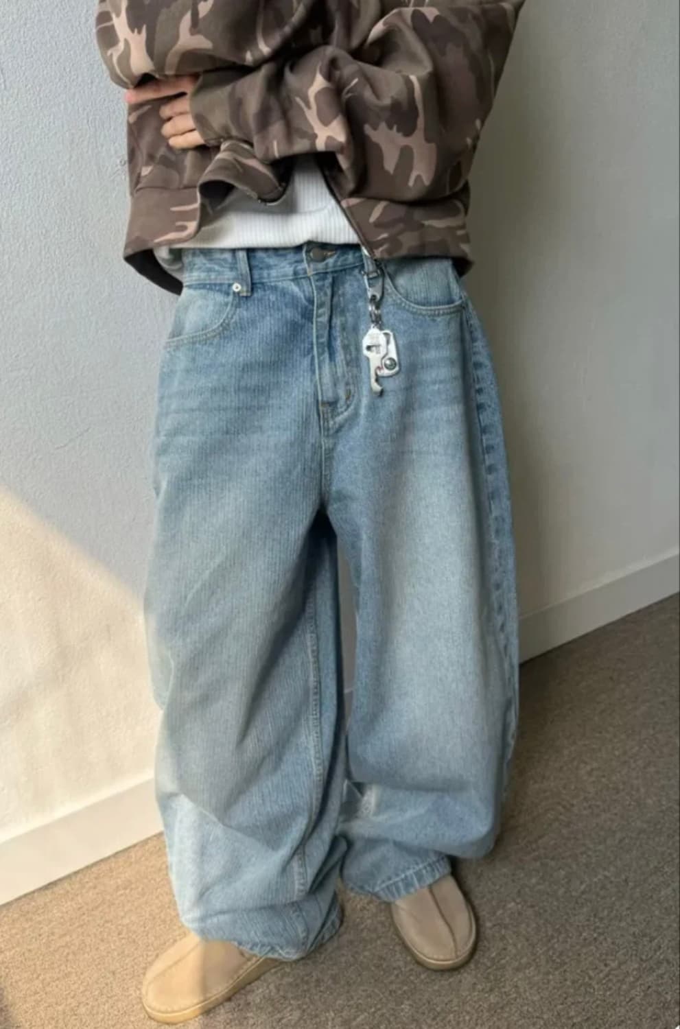 인텍스쳐 웨일 텍스쳐 커브드 데님 팬츠 s사이즈 상품이미지2