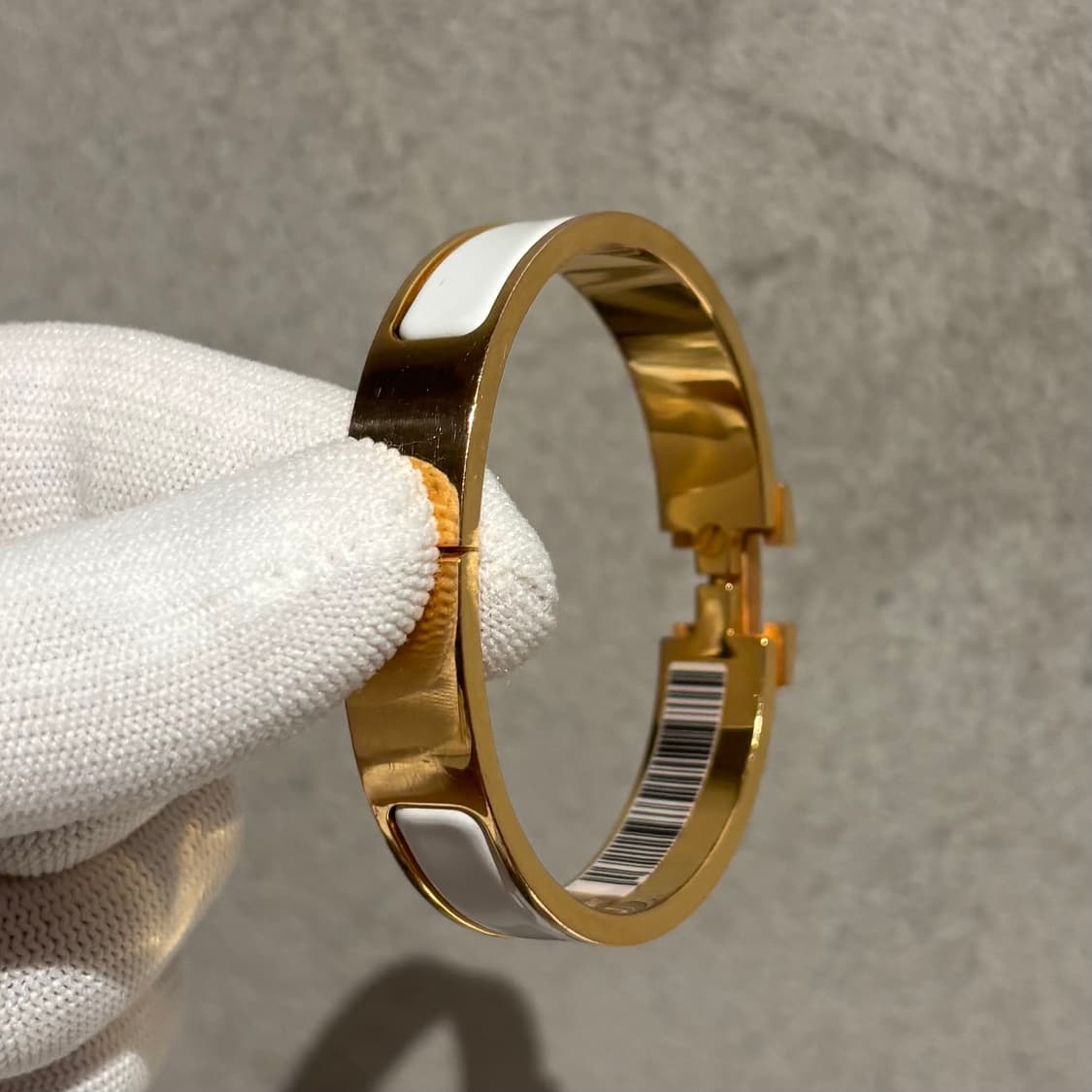 A PM사이즈 에르메스 클릭아슈 팔찌 화이트&골드 상품이미지3