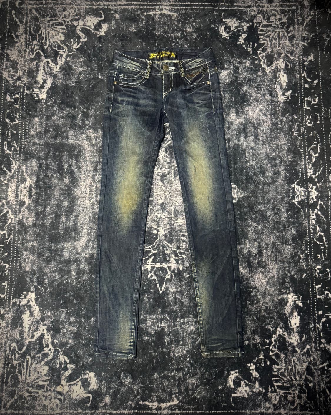 Red pepper iron cross denim jeans 상품이미지1