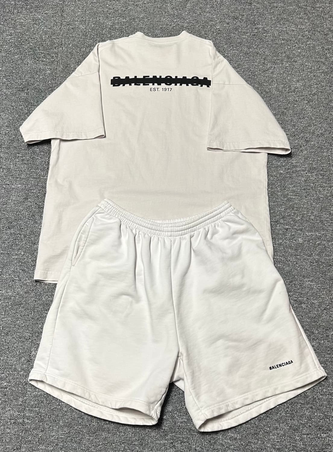 발렌시아가 반팔티  상품이미지1