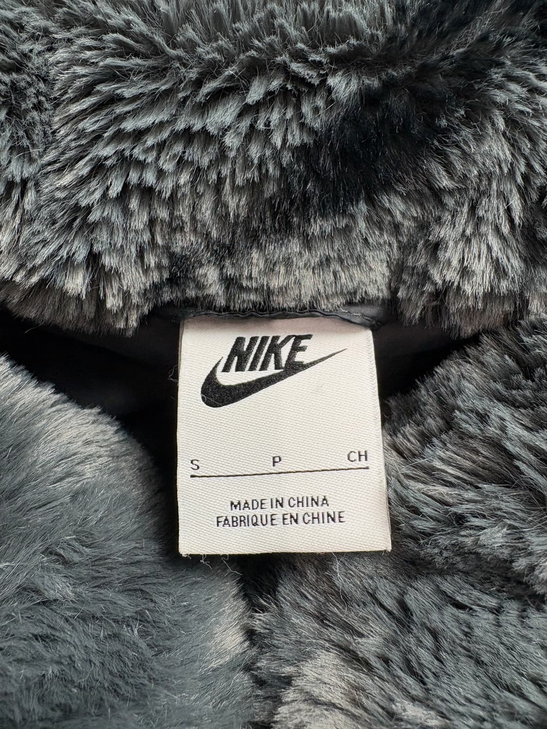 나이키 우먼스 플러시 스우시 에코퍼 자켓 3028 상품이미지3