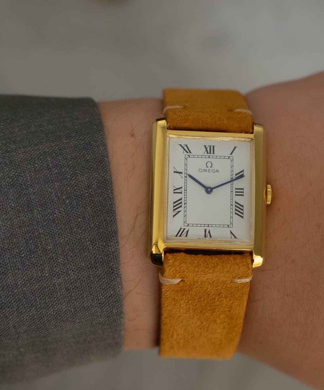 오메가 탱크 라지 빈티지 수동 시계 상품이미지1