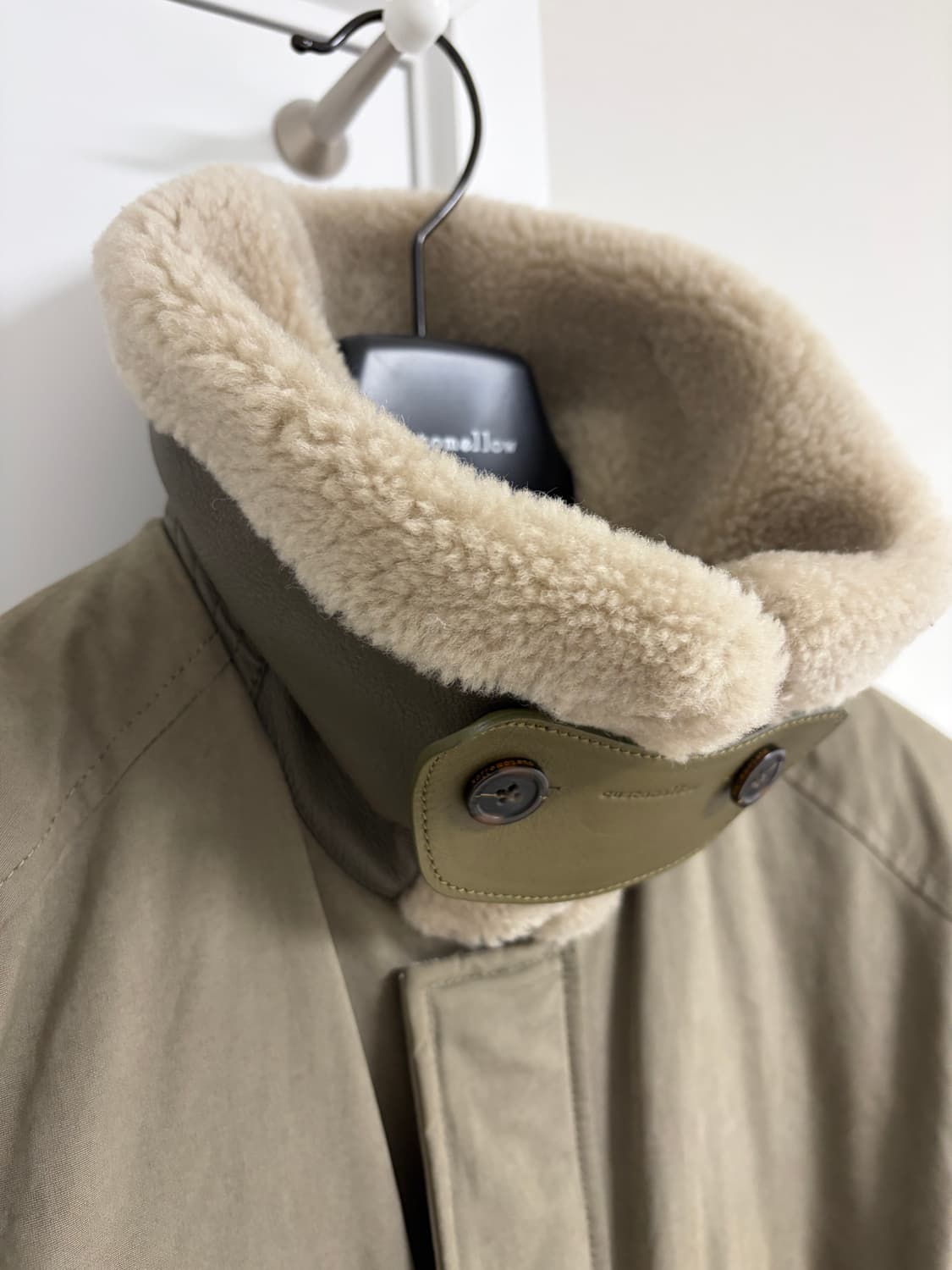 커스텀멜로우 숏 구스 다운 패딩 100 상품이미지4