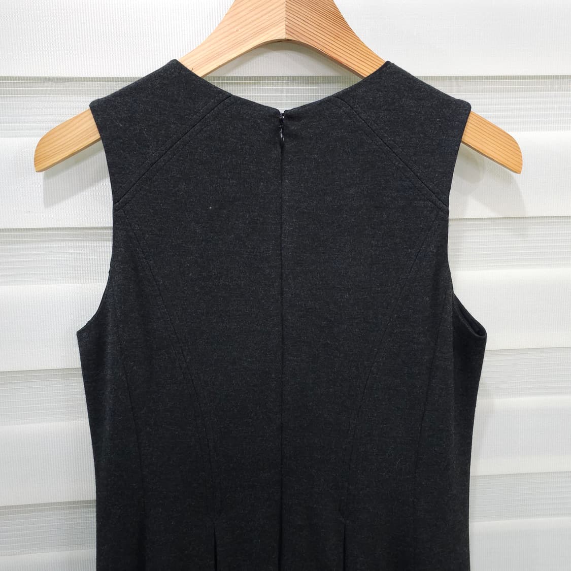 PREMISE theory luxe 민소매 원피스- 우먼36 상품이미지8