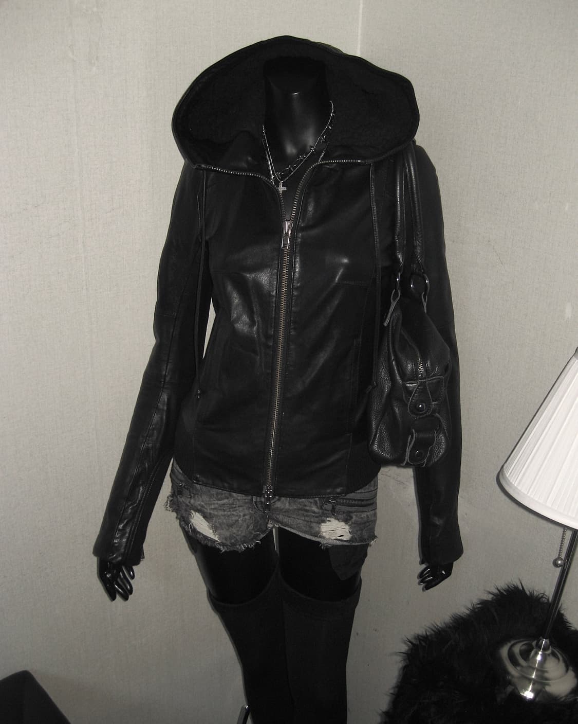 Moussy 마우지 하이넥 양 가죽 쉽스킨 후드 레더 자켓 집업 상품이미지6