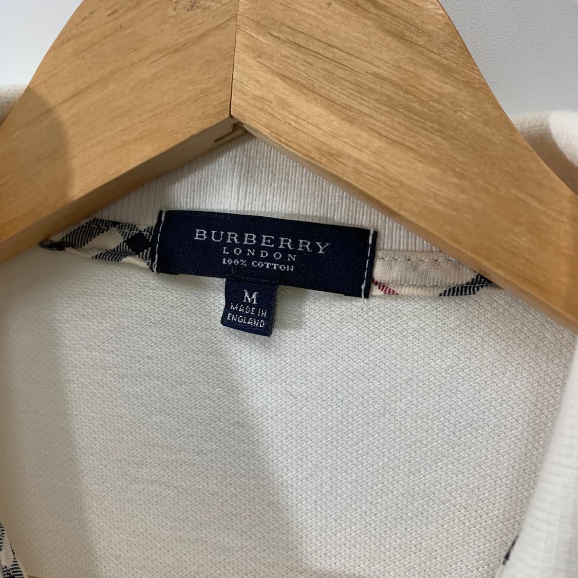 버버리 화이트 카라티 상품이미지4