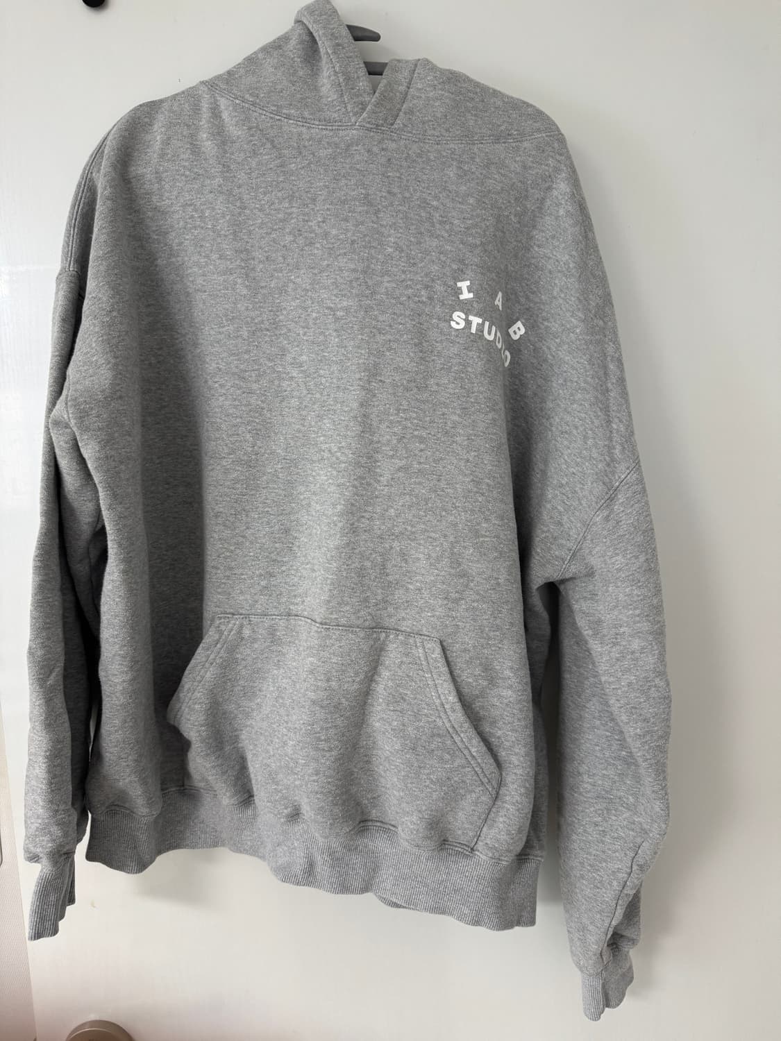 아이앱 스튜디오 21ss 후드티 상품이미지1
