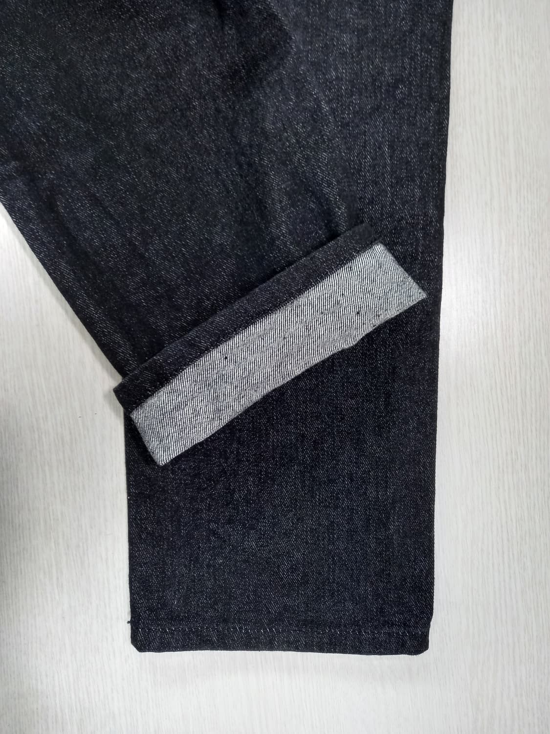 31 새상품 THESTORI 하이웨이스트 생지 일자 블랙 31-513 상품이미지5