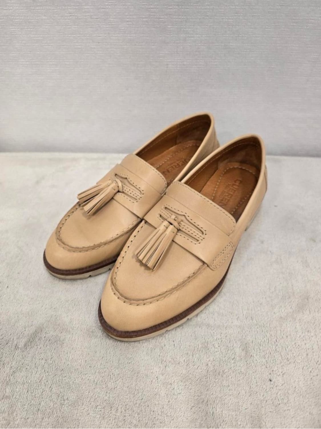 쿠에른 CUEREN 보스톤01 태슬 로퍼 단화 베이지 230~235 상품이미지1