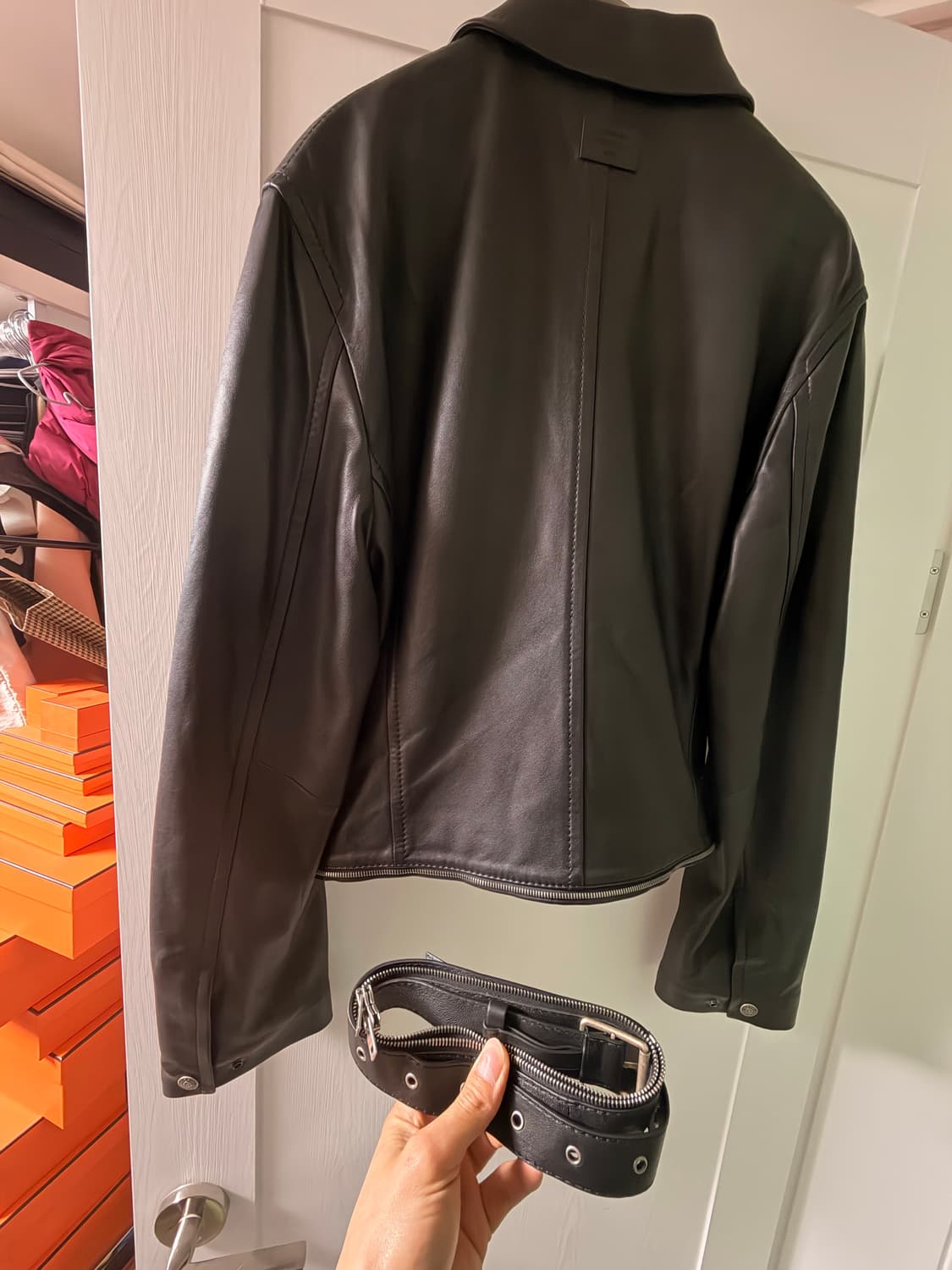 아크네 / 벨트 가죽 라이더 자켓 / 52(105~) 상품이미지3