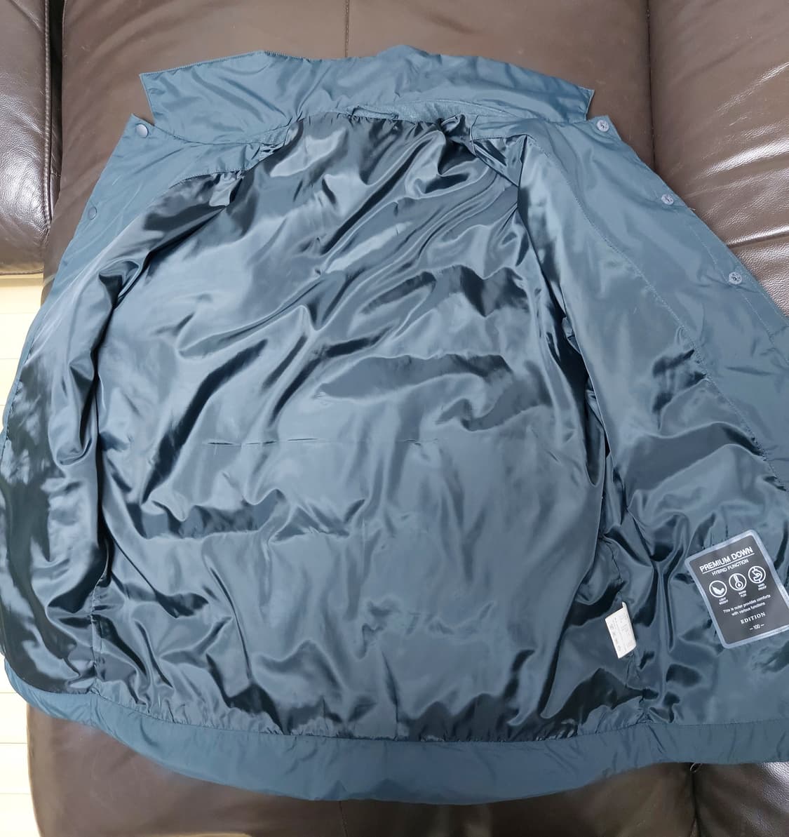 에디션 남성 프리미엄 다운 경량패딩(100)

 상품이미지4