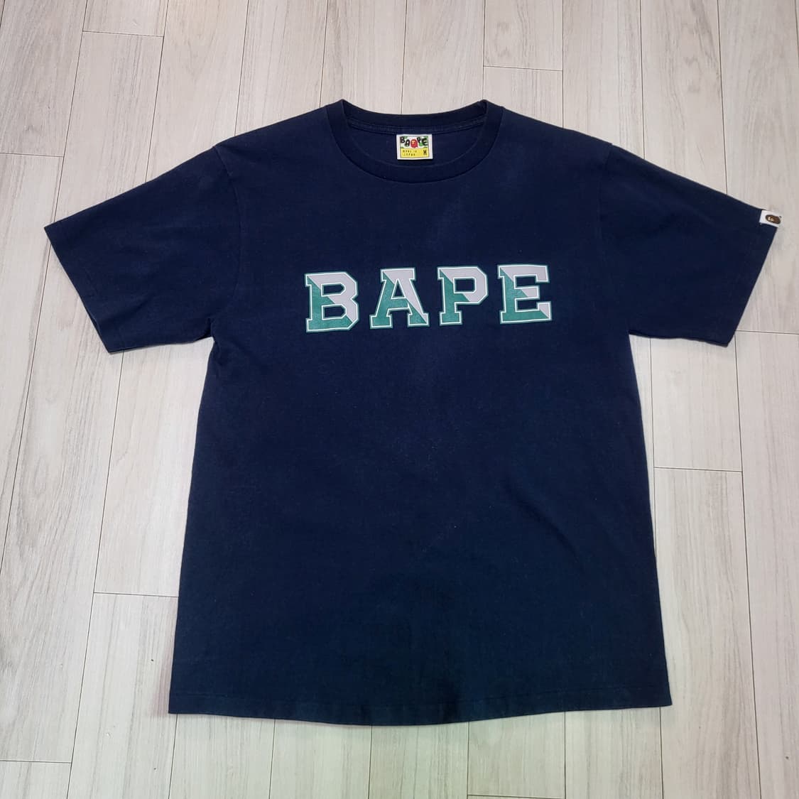 (M) 니고 베이프 BAPE NIGO Made in Japan 컬리지반팔 상품이미지3