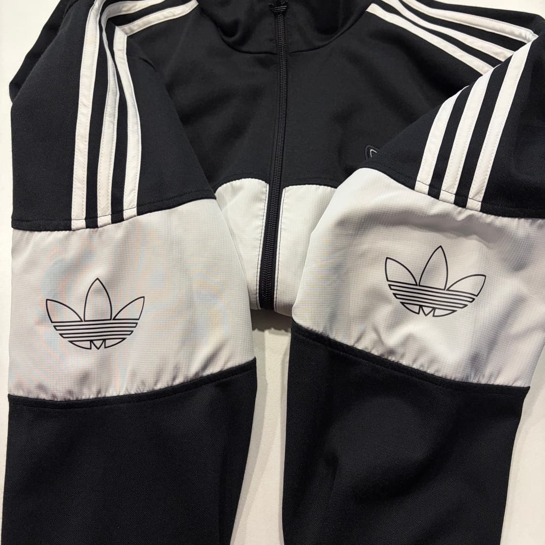 [XL] 아디다스 반드릭스 블랙/화이트 트랙탑 져지 D68 상품이미지7