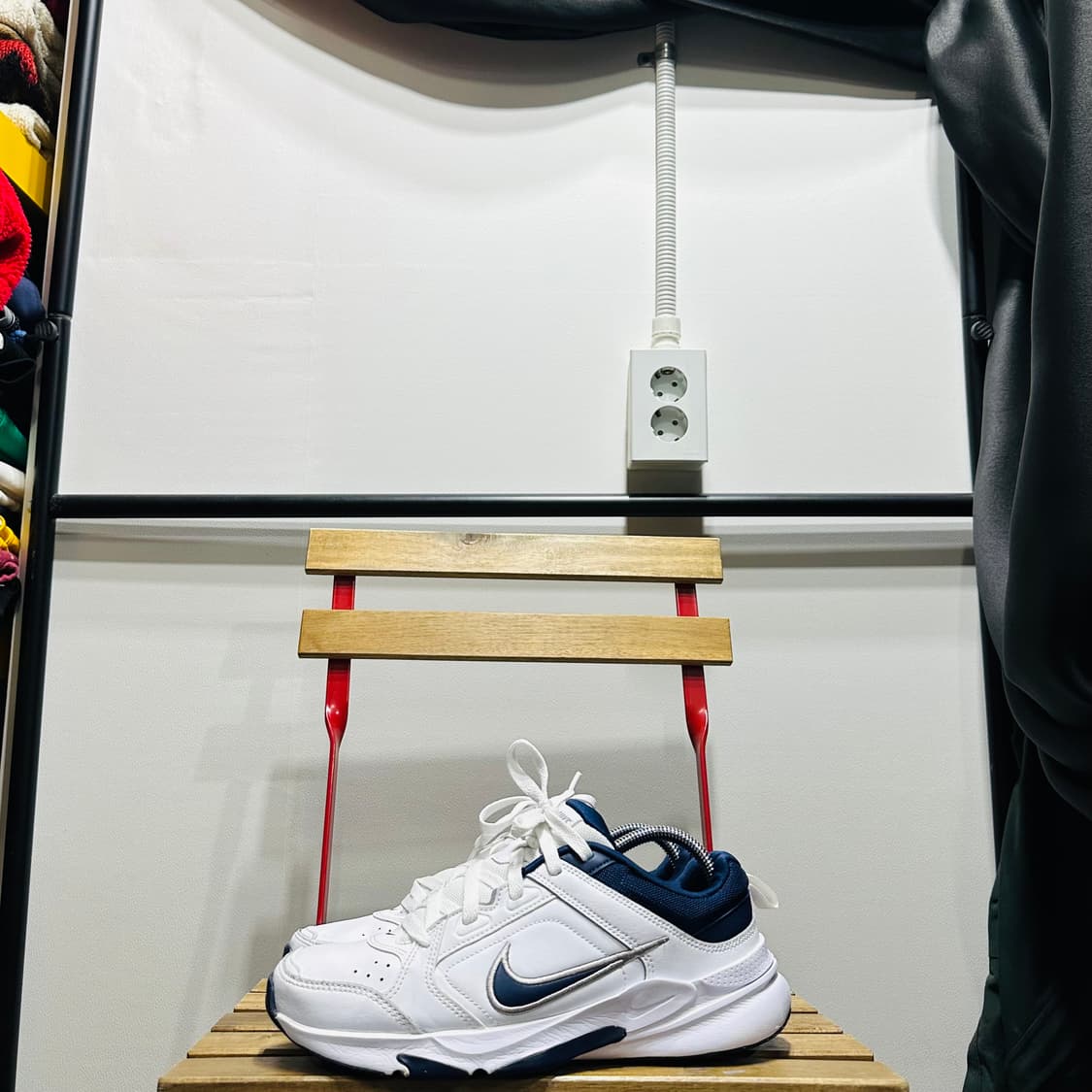 270) 나이키 운동화 남성 남자 신발 디파이 화이트 네이비 상품이미지3