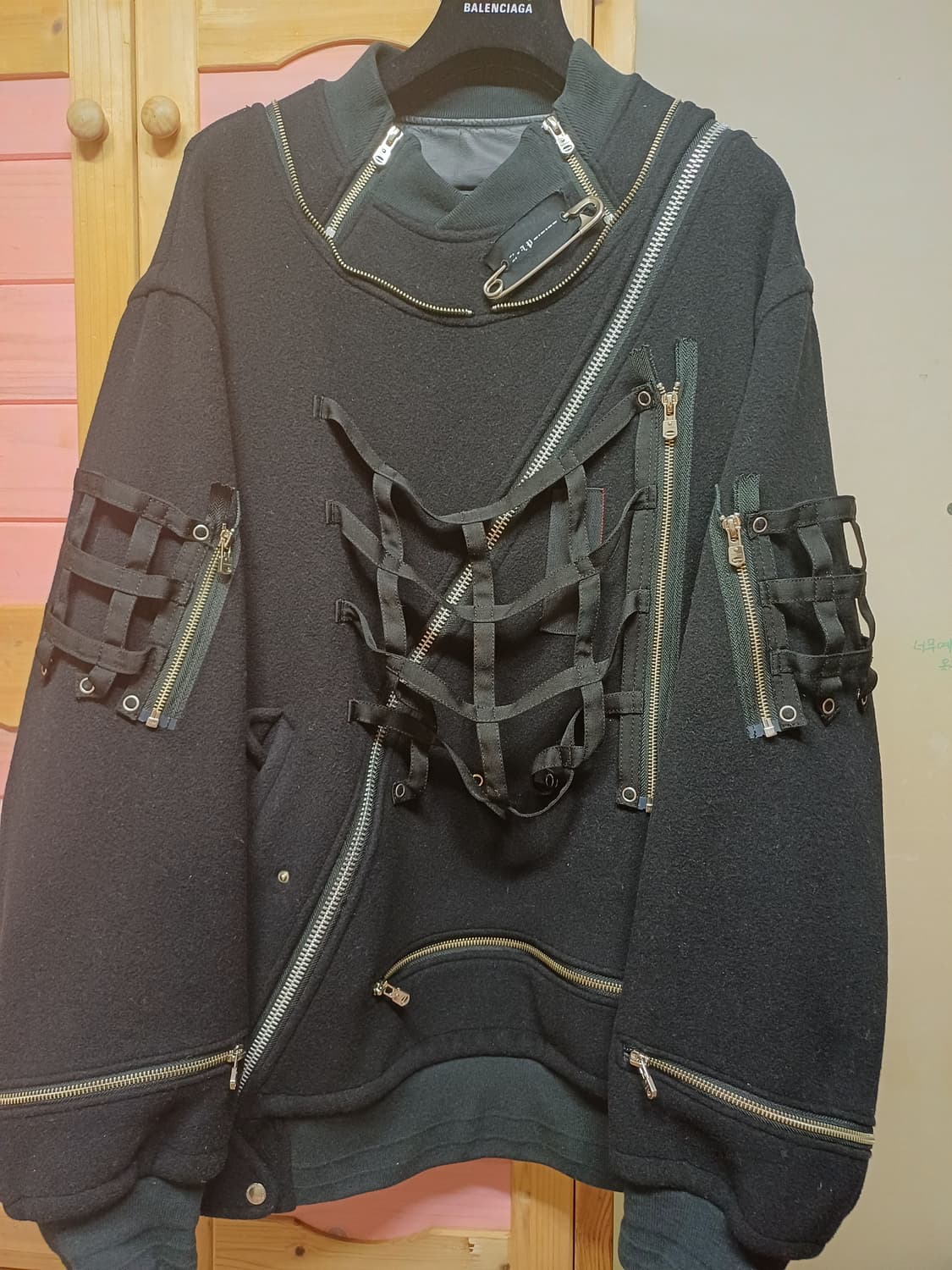 타카히로미야시타더솔로이스트 스페이스풀오버블랭킷 상품이미지1