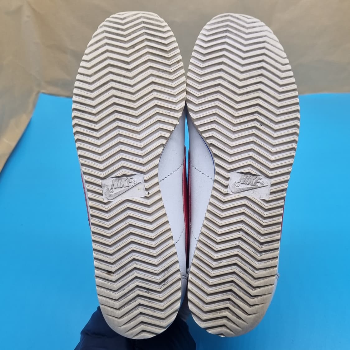 나이키 코르테즈 흰빨파 여성운동화230  상품이미지3