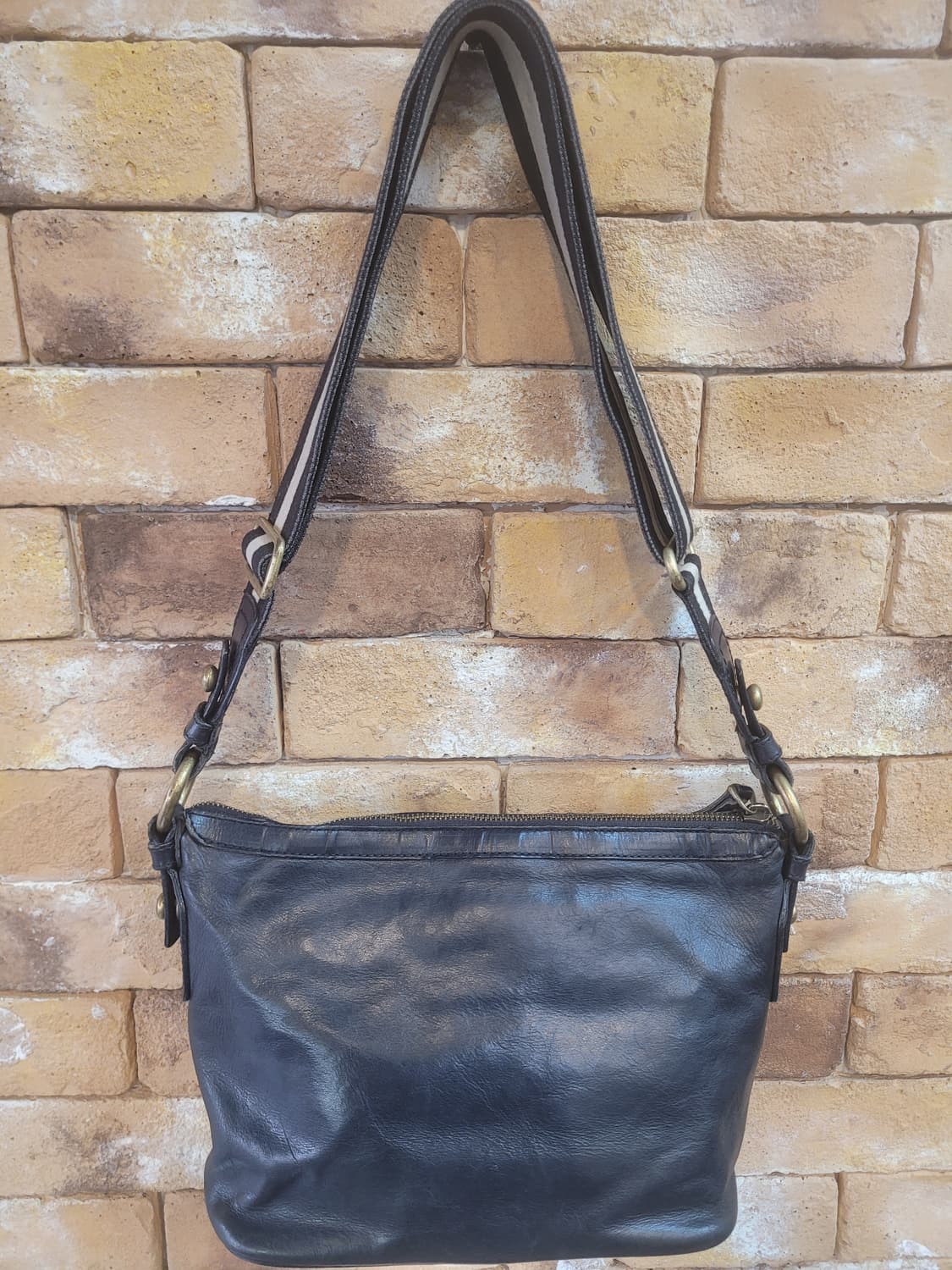 정품 Bally 발리 블랙 가죽 숄더백 상품이미지1