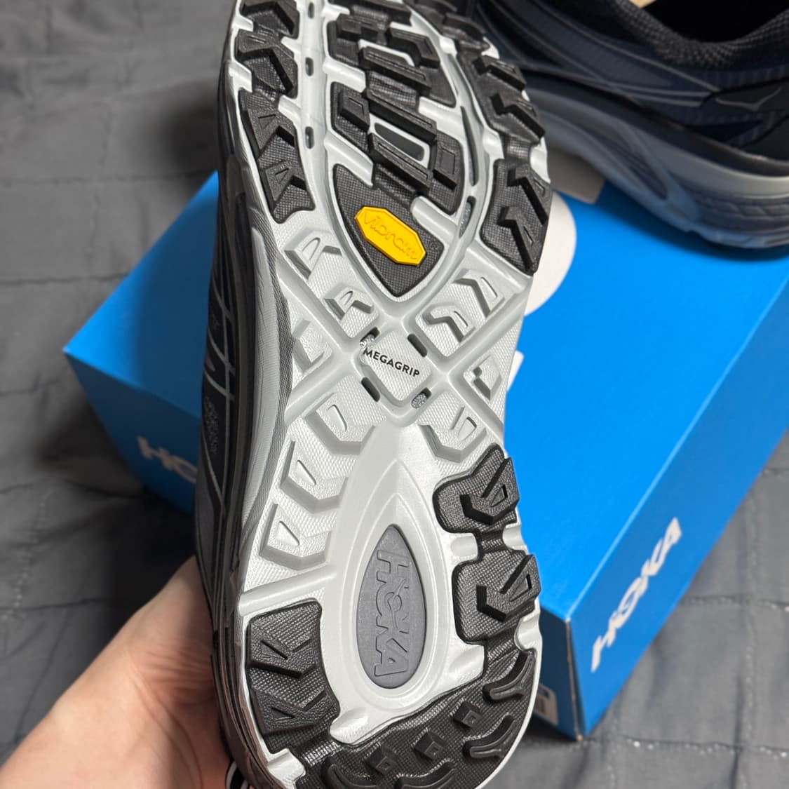 호카 마파테 스피드 2 블랙 캐슬락 300사이즈 팝니다 상품이미지5