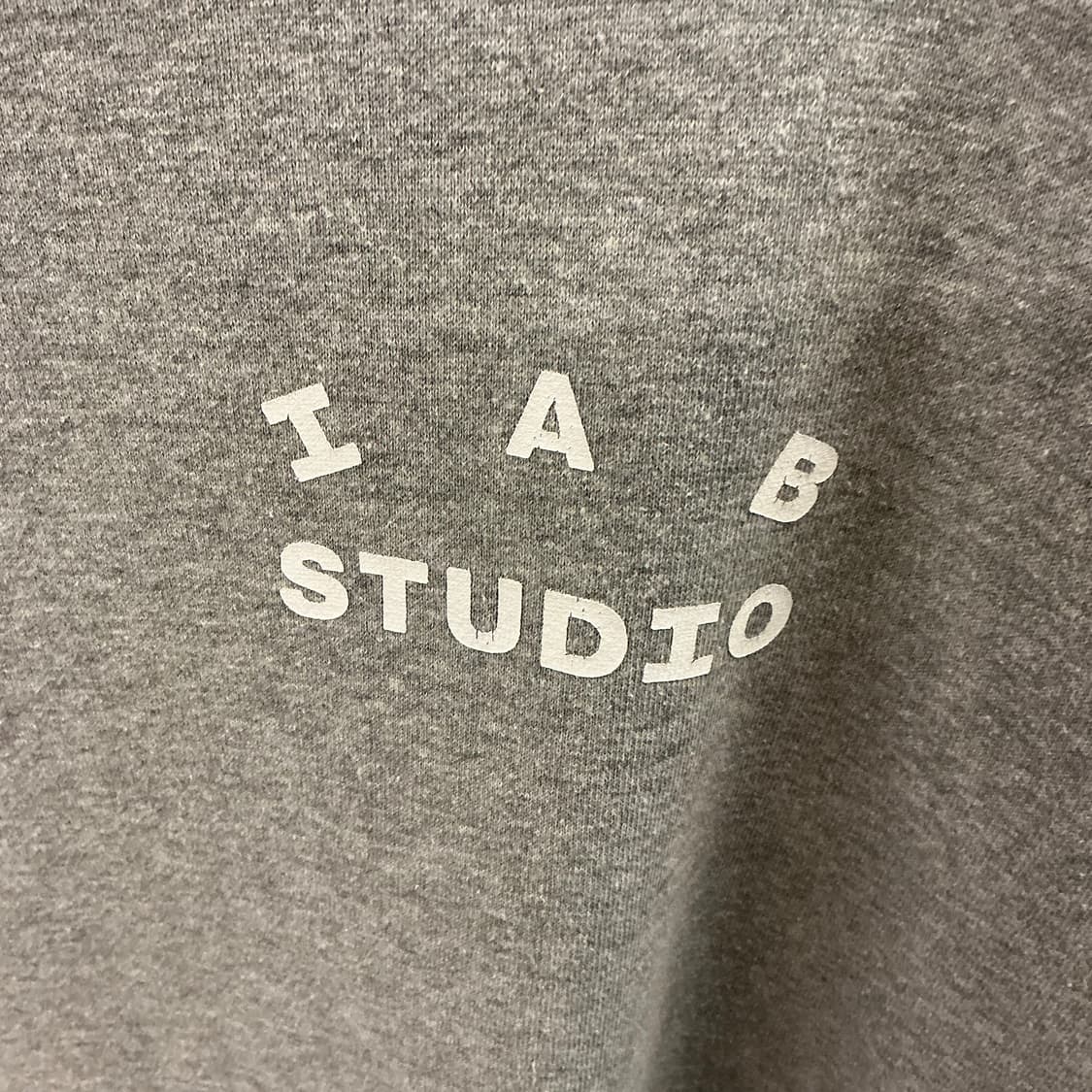 21ss 아이앱 스튜디오 후드티 상품이미지3