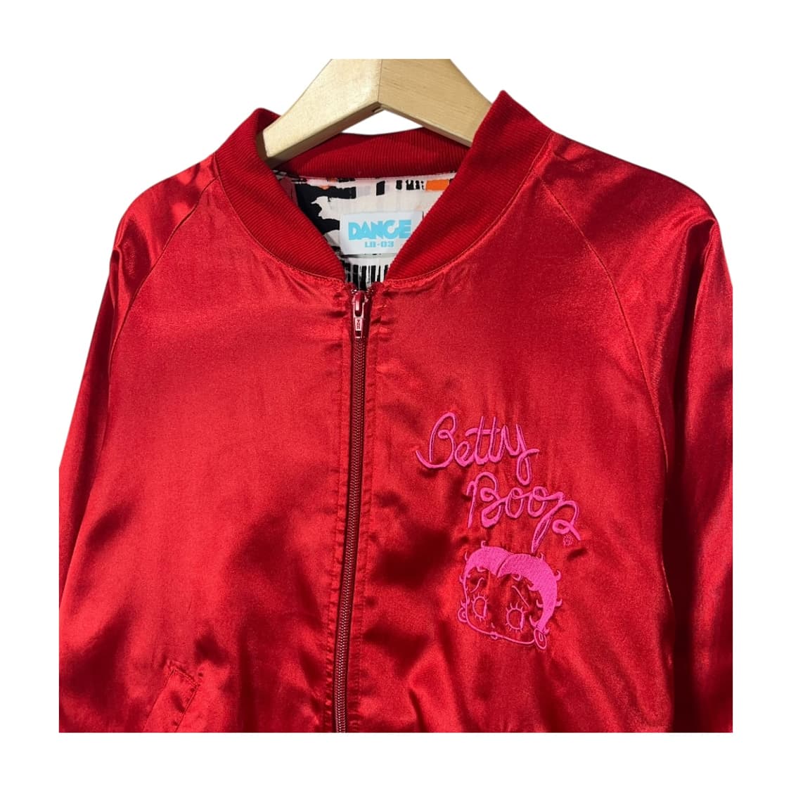 [Betty Boop] 베티붑 백프린트 새틴 자켓 상품이미지3