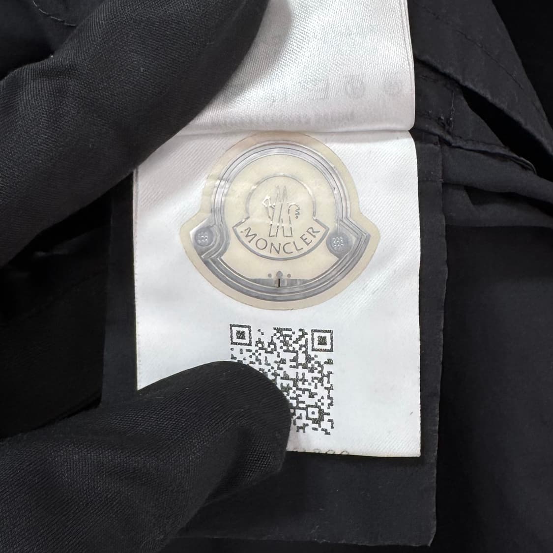 [0사이즈] 몽클레어 스티비덴 더블 여성 트렌치 코트 블랙 상품이미지10