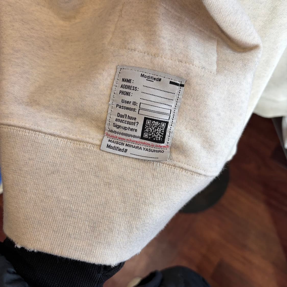 15342 - 미하라 야스히로 디스트레스드 맨투맨 상품이미지4