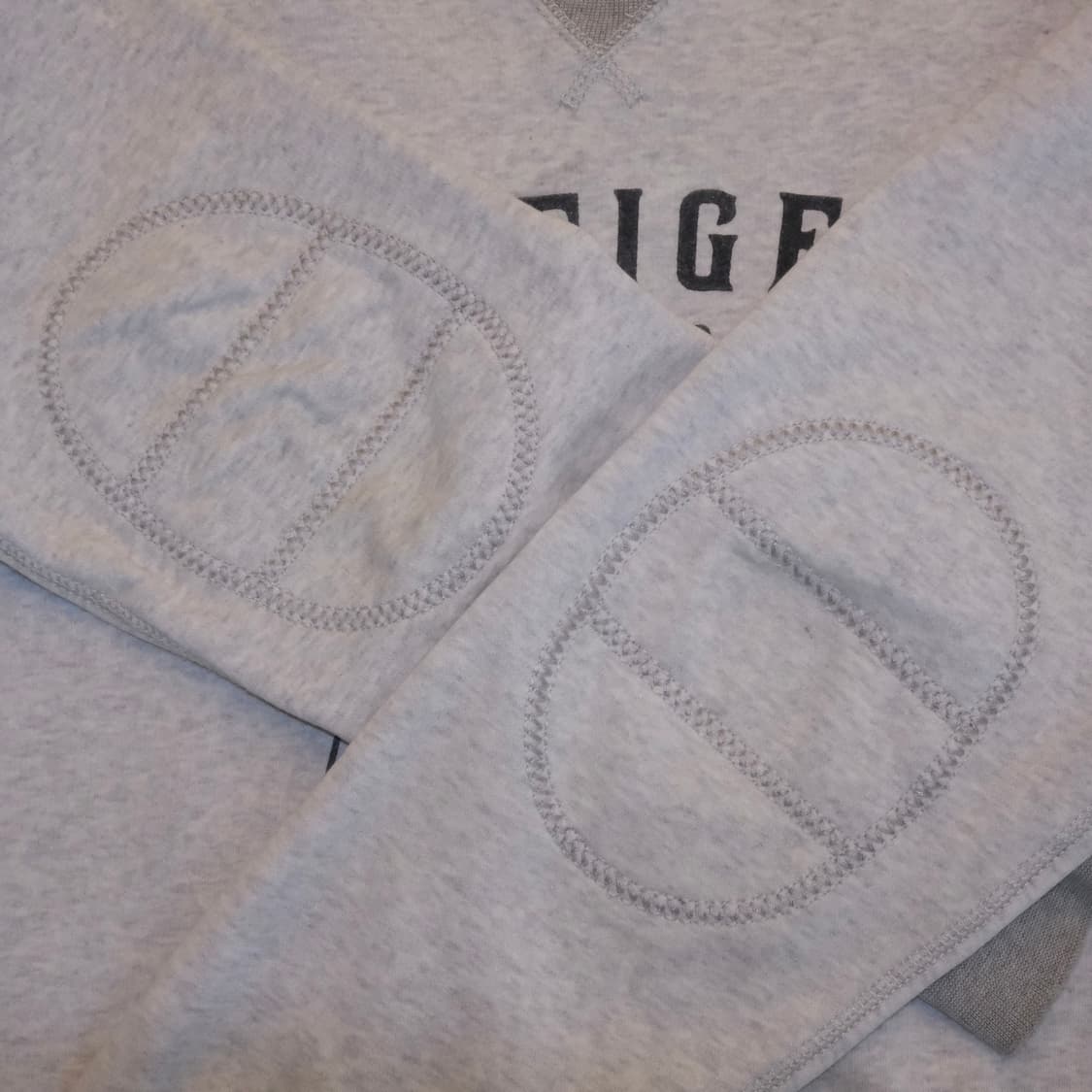 타미힐피거 스웻셔츠 상품이미지4