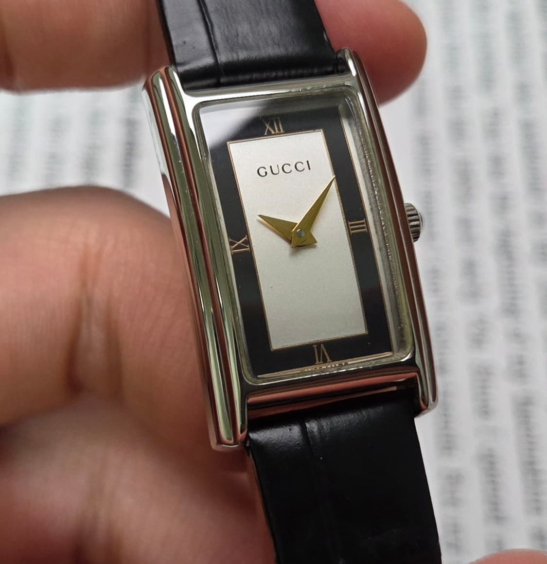 빈티지 구찌 사각탱크 2600L 칼침핸즈 블랙투톤 다이얼 여성용 쿼츠 상품이미지4